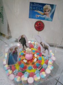 Tarta gominolas frozen